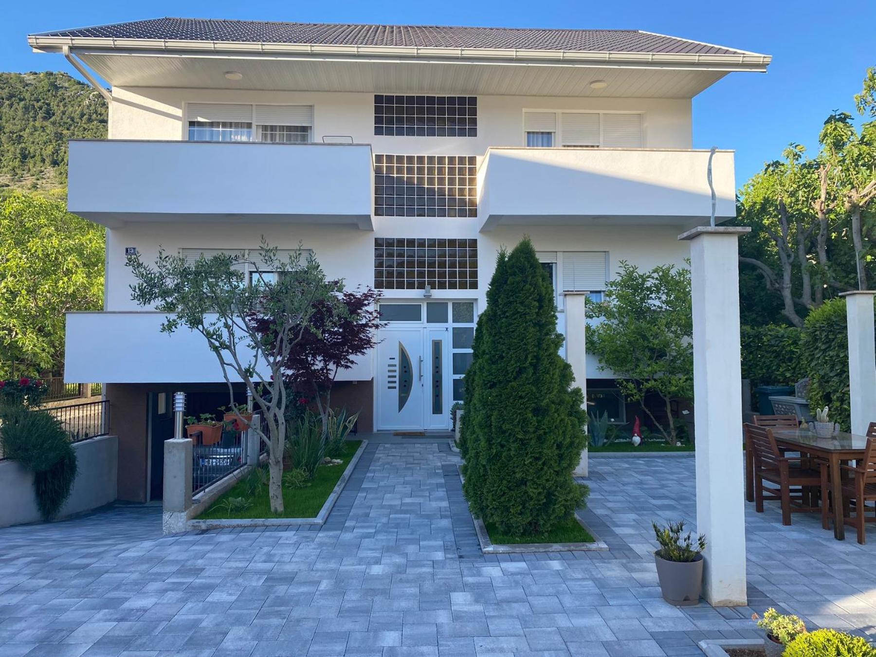 Guest House No 13 Mostar Buitenkant foto